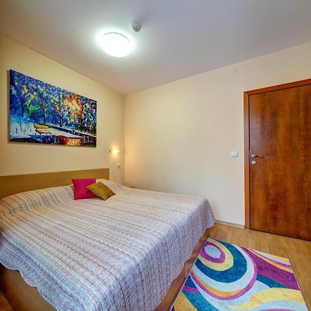 Cozy And Cute 1Bd Apartment In The Castle Complex By Flat Mаnager ปอมโปโรโว ภายนอก รูปภาพ